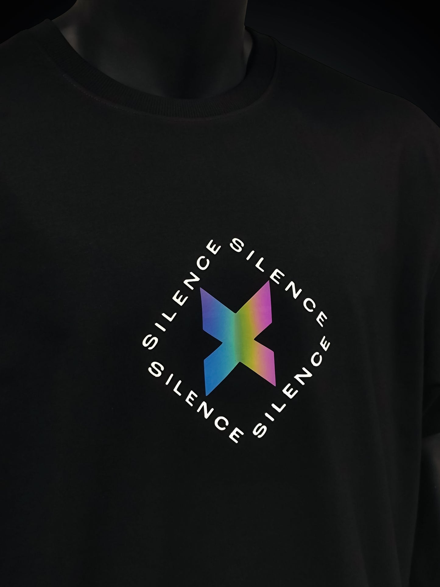 SILENCE | Oversized | Reflective Tee