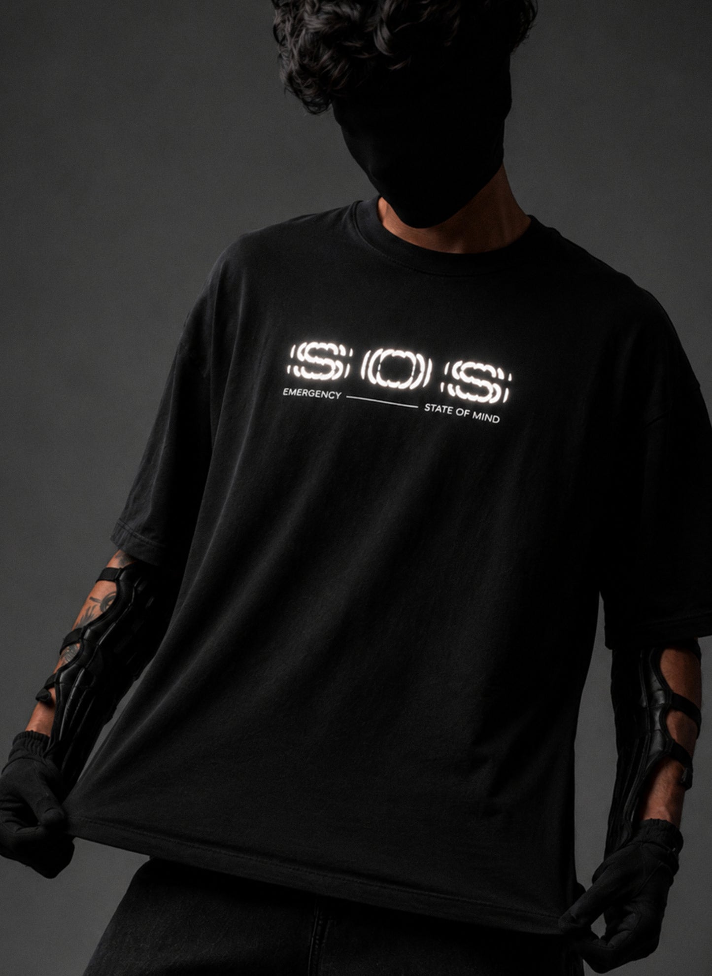 SOS Oversized - Reflective Tee