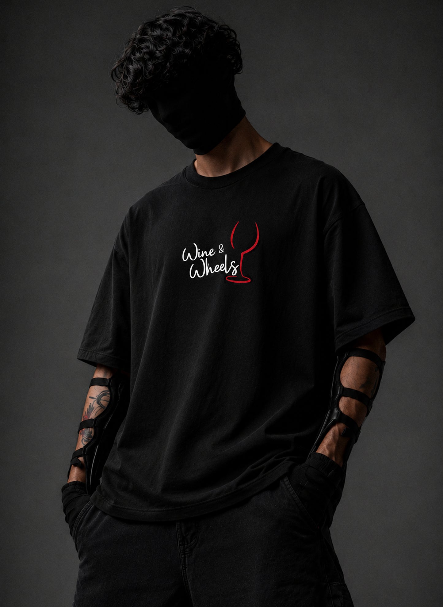 WINE ON WHEELS Oversized - Reflective Tee