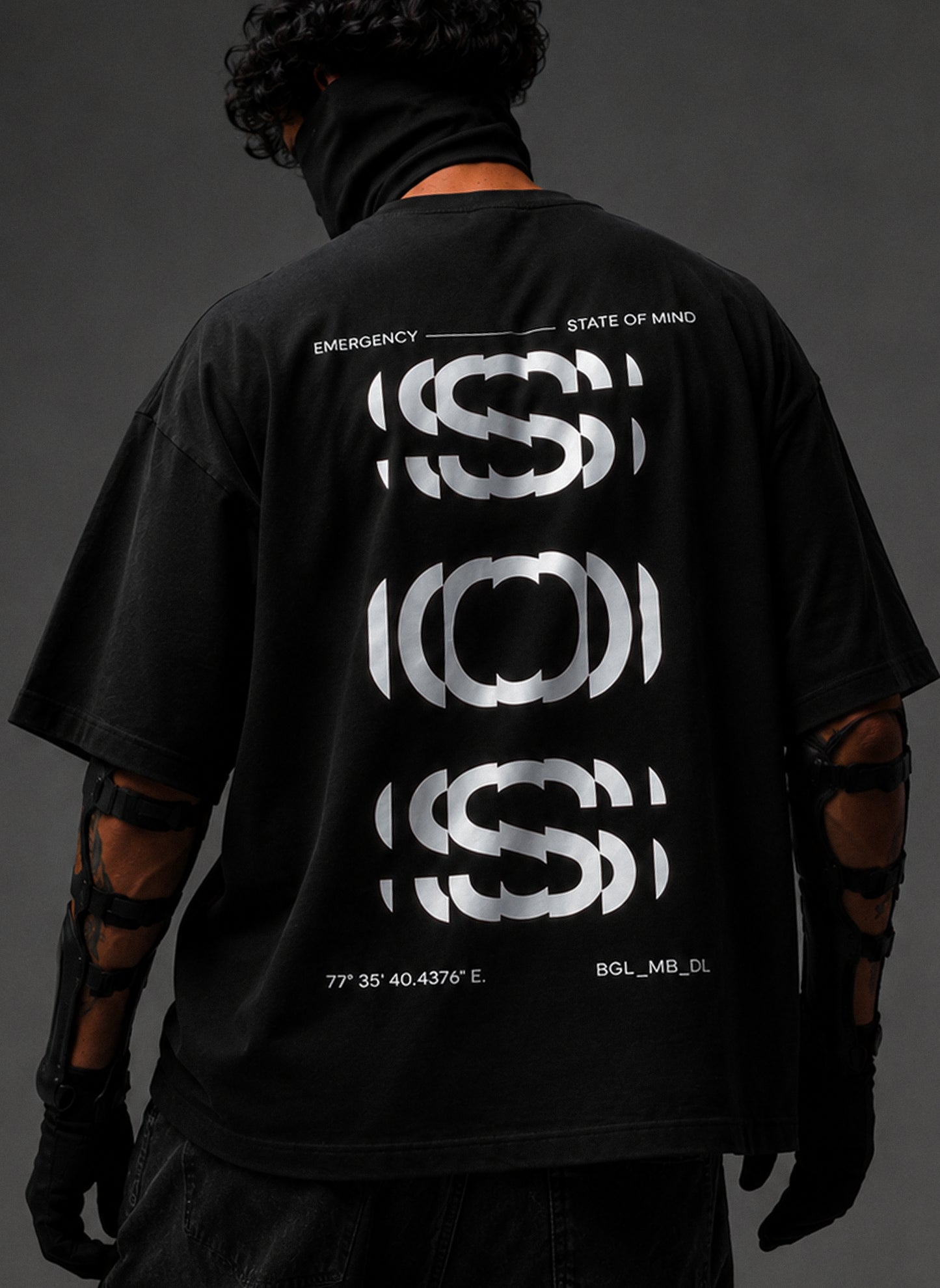 SOS Oversized - Reflective Tee